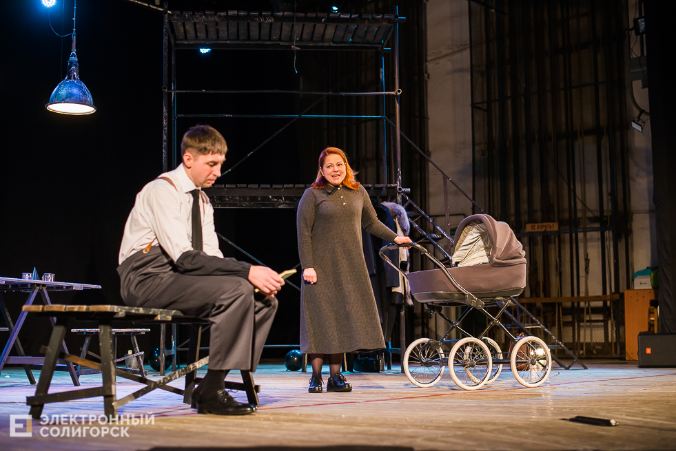 3 сестры спектакль