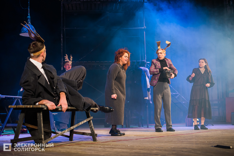 3 сестры спектакль