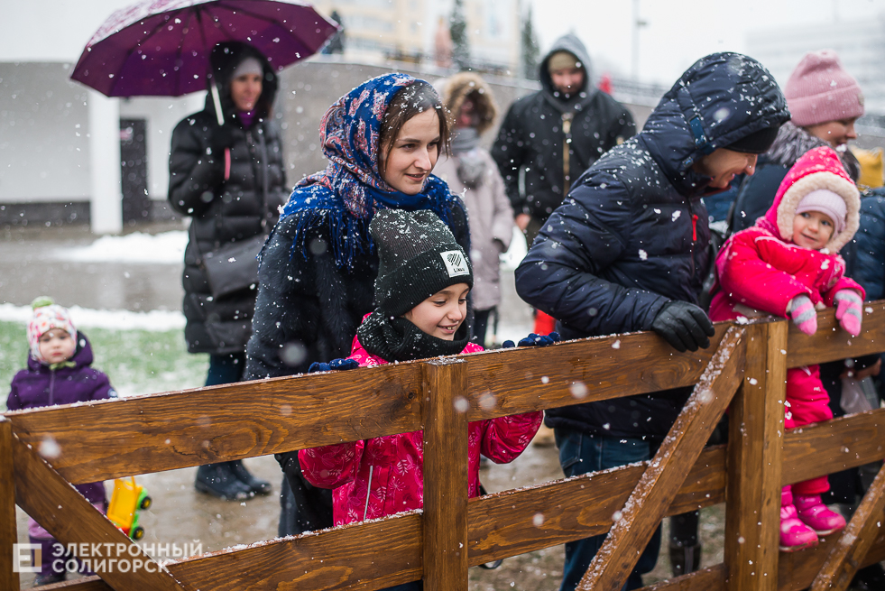 контактный зоопарк у собора