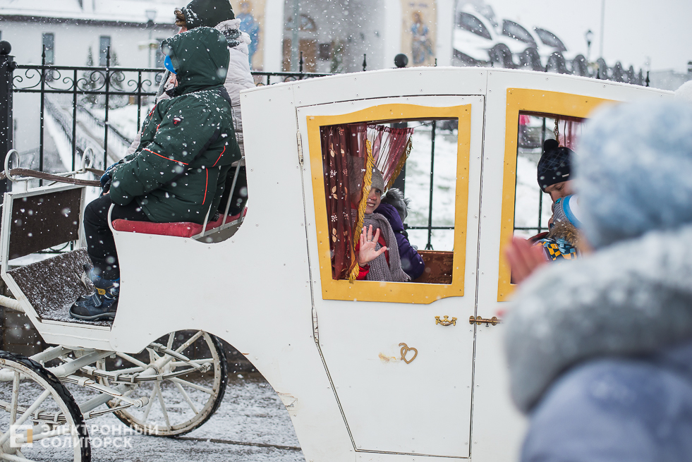 контактный зоопарк у собора