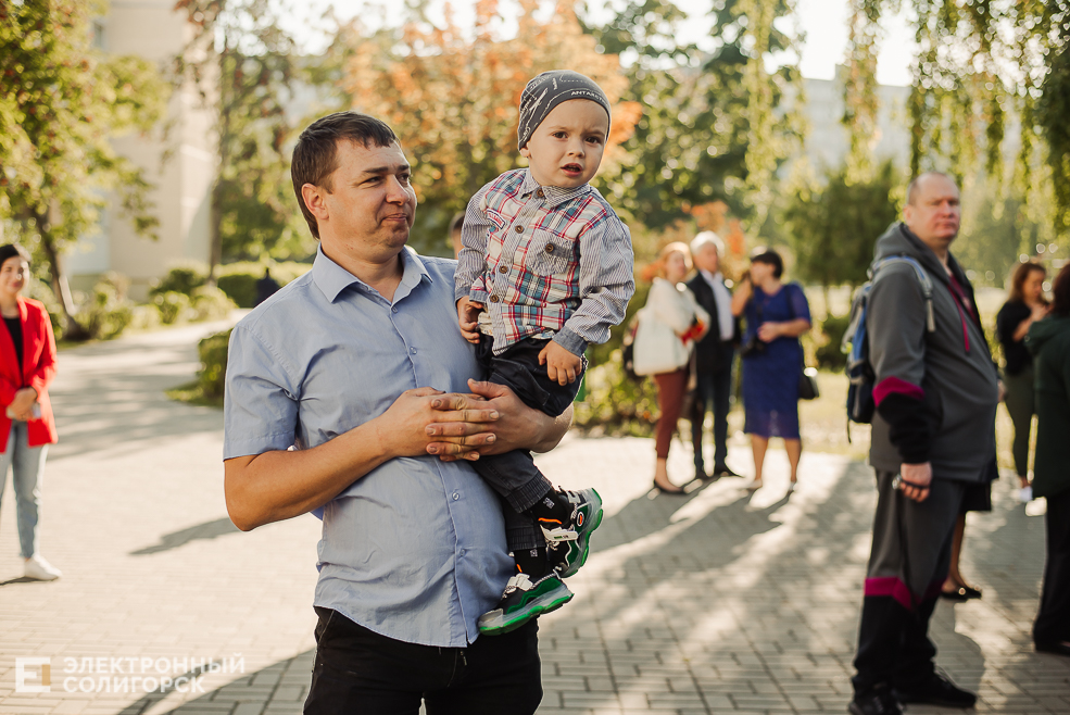 1 сентября 10 школа