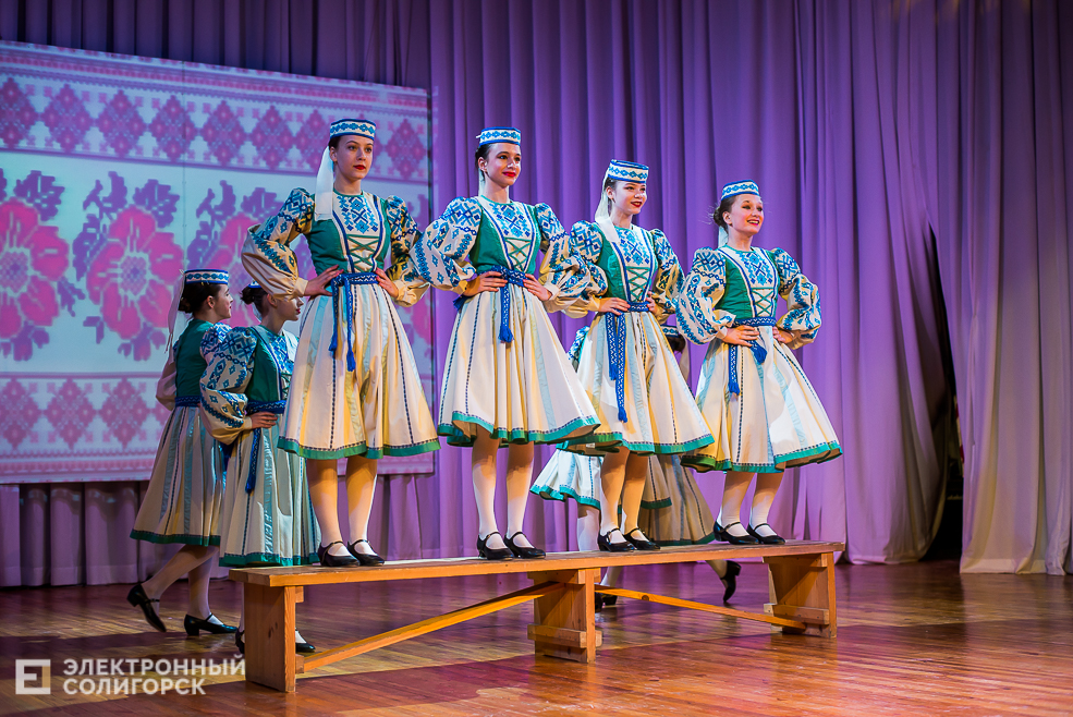 танцующая весна