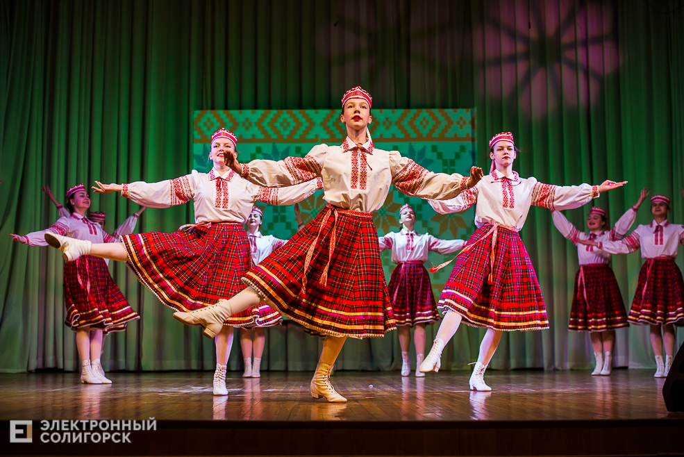 танцующая весна