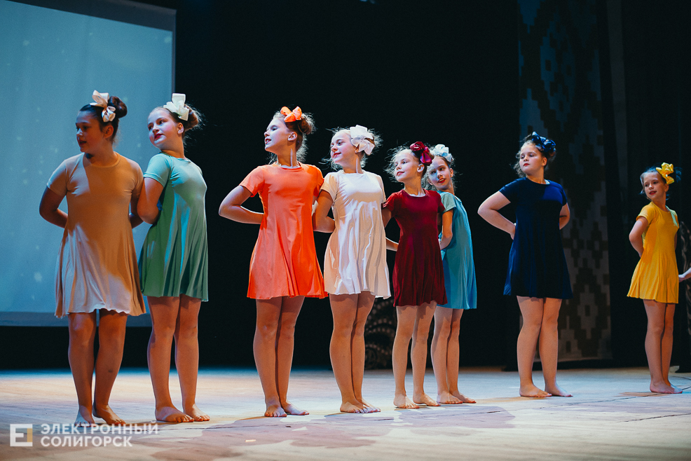 показ мод осень 2022