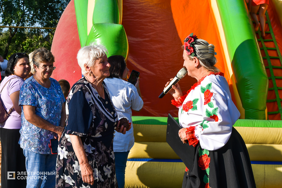 Dubei Prazdnik441 17