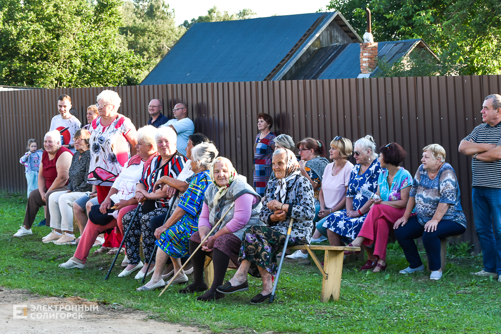 Dubei Prazdnik441 25