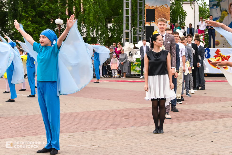 Районный выпускной бал в Солигорске 2023