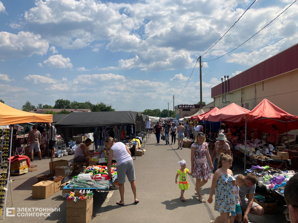 рынок любань