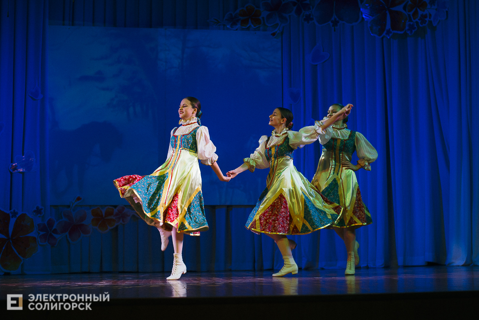 танцующая весна 2023