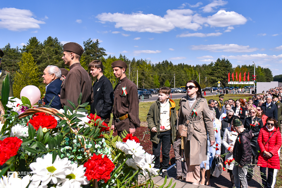 Razvilka miting 63