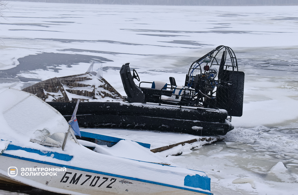 Аэролодка Пиранья 4 на солигорской спасательной станции