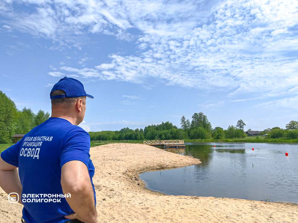 Пляж в Красной Слободе Солигорского района