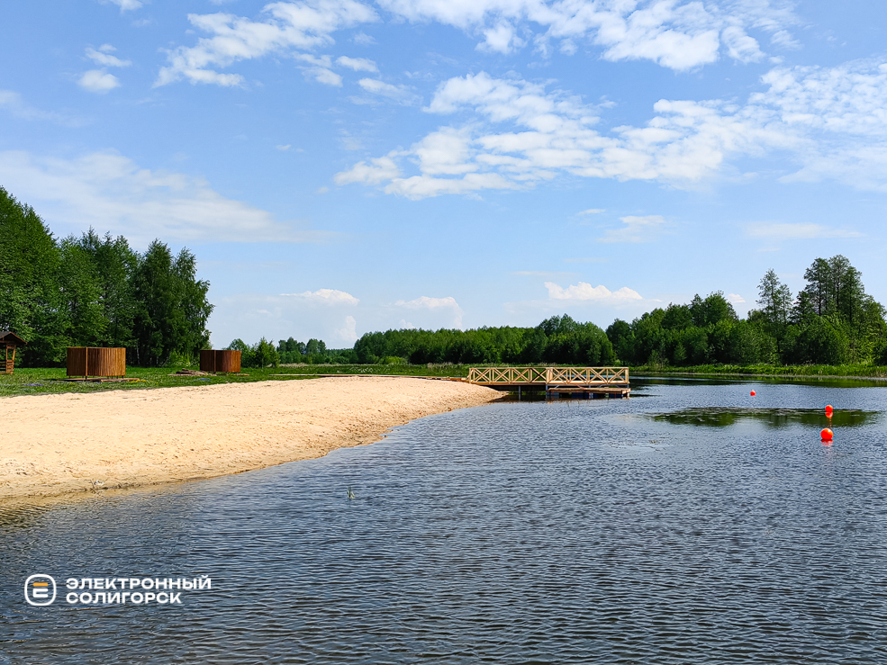 Пляж в Красной Слободе Солигорского района