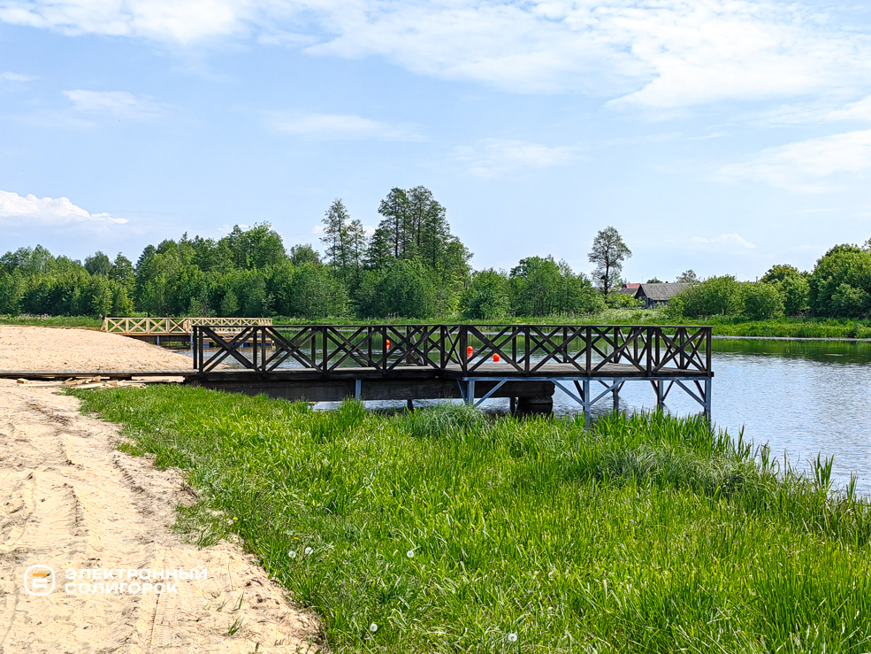 Пляж в Красной Слободе Солигорского района