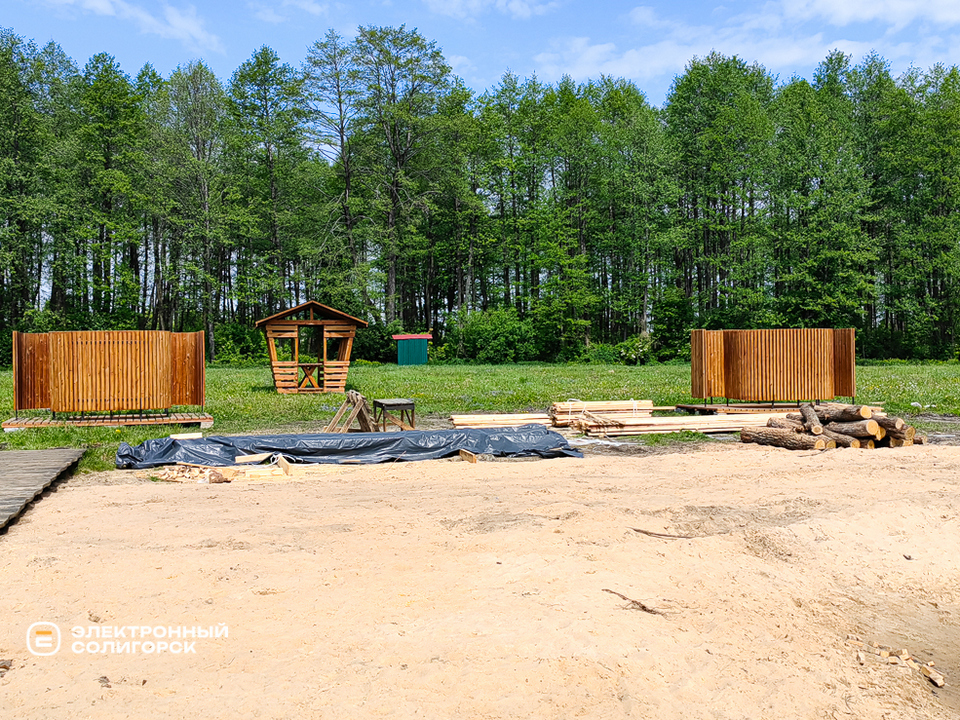 Пляж в Красной Слободе Солигорского района
