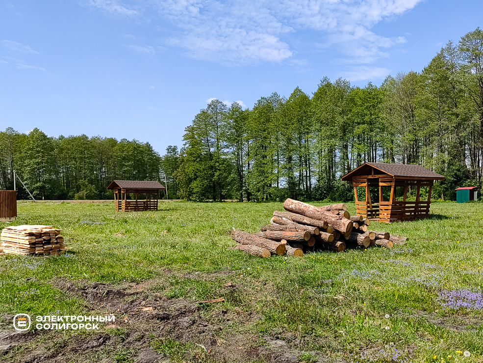 Пляж в Красной Слободе Солигорского района