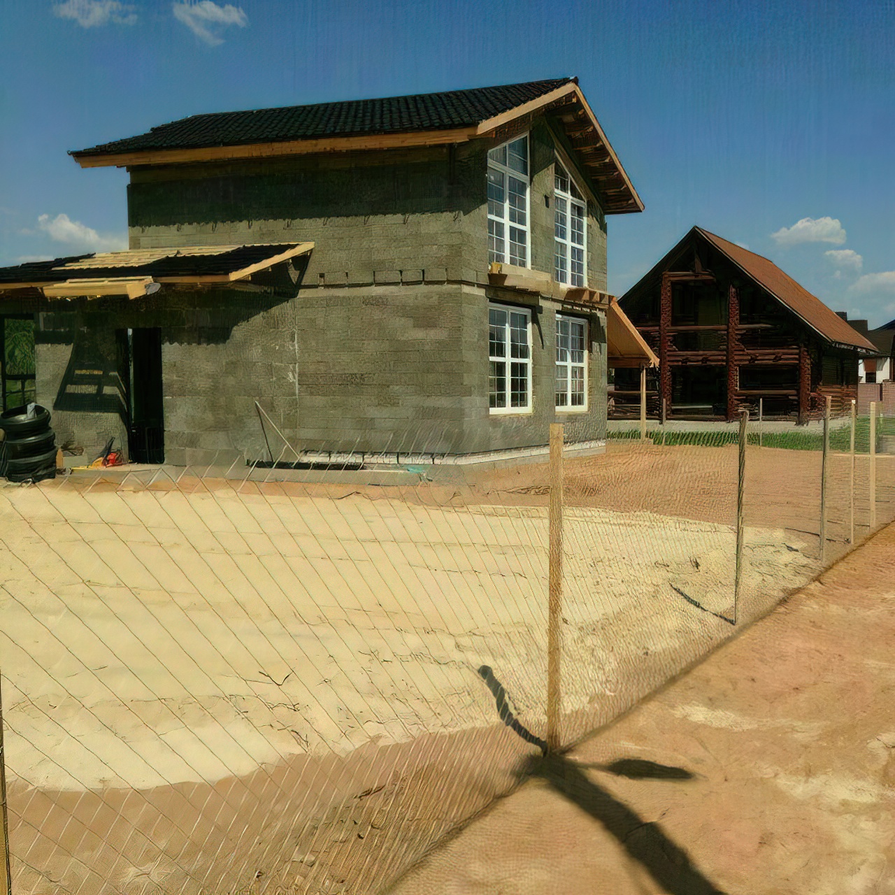 Дом в деревне Листопадовичи Солигорского района