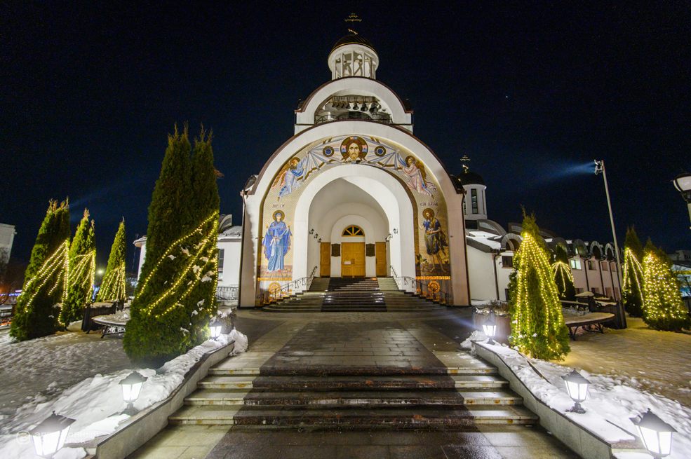 Вечерняя литургия в кафедральном соборе Солигорска