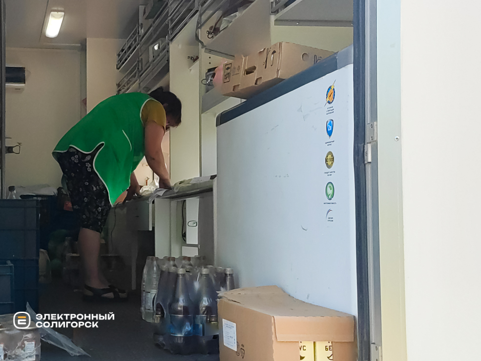 Автолавка в деревне Замошье Любанского района