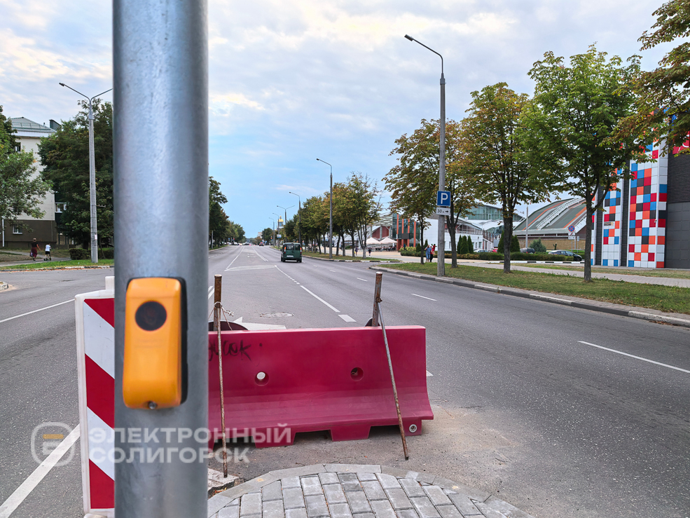 Ещё один светофор появился в Солигорске на улице Константина Заслонова