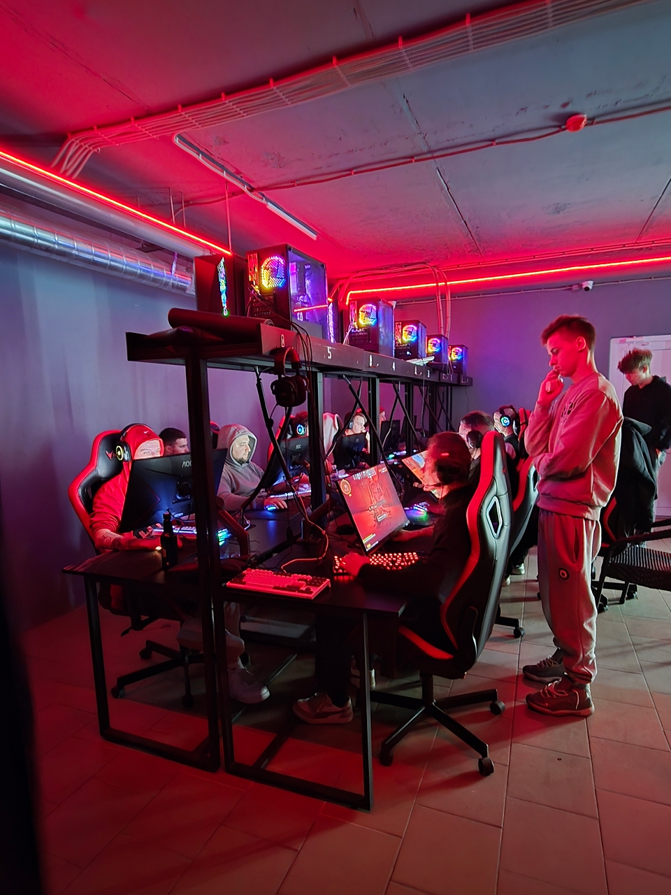 компьютерный клуб 