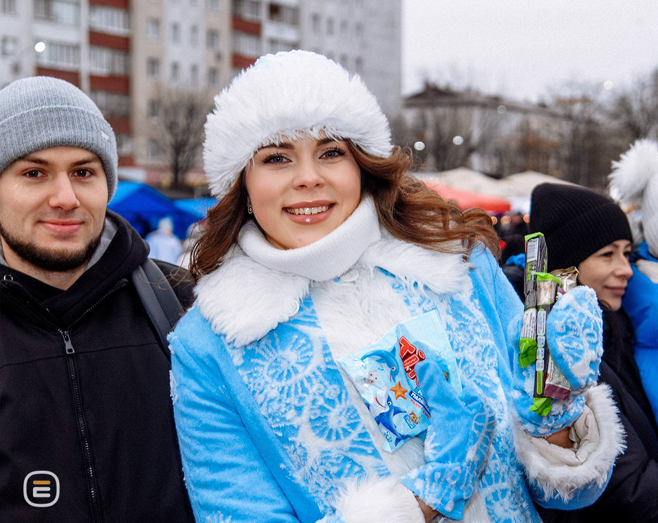 Парад Дедов Морозов в Солигорске