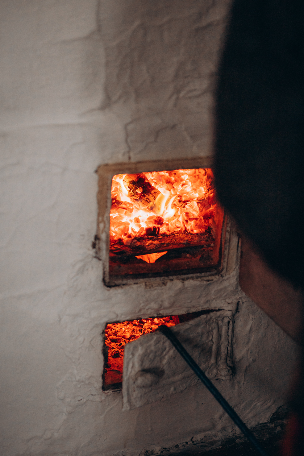 Фотосессия маленькой солигорчанки Сафины с прабабушкой Ниной Ильиничной