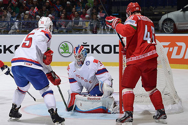 Сборная Беларуси обыграла Норвегию и вышла в плей-офф ЧМ по хоккею