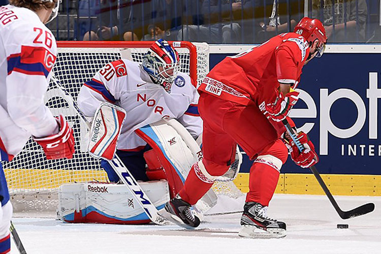 Сборная Беларуси обыграла Норвегию и вышла в плей-офф ЧМ по хоккею